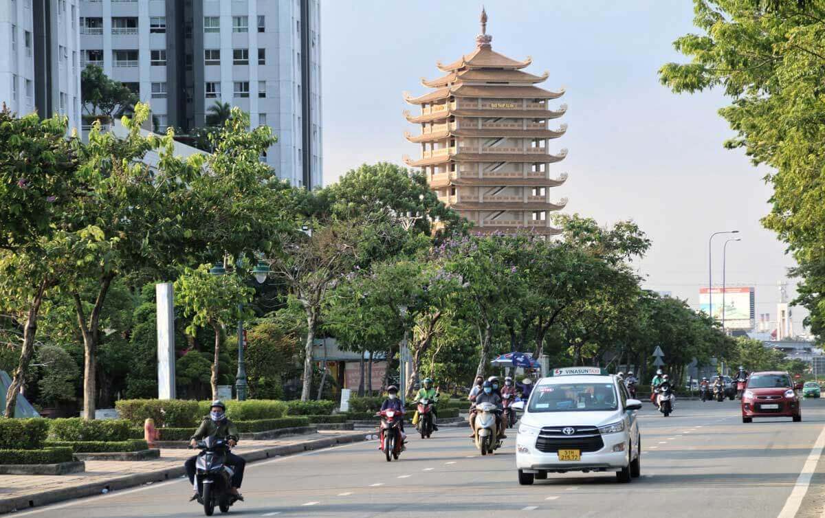Eaton Park - Nâng Tầm Sống Sang