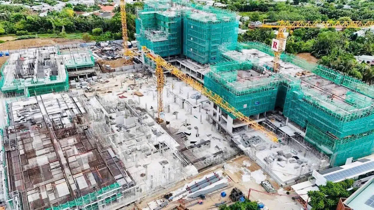 tiến độ thi công của elysian